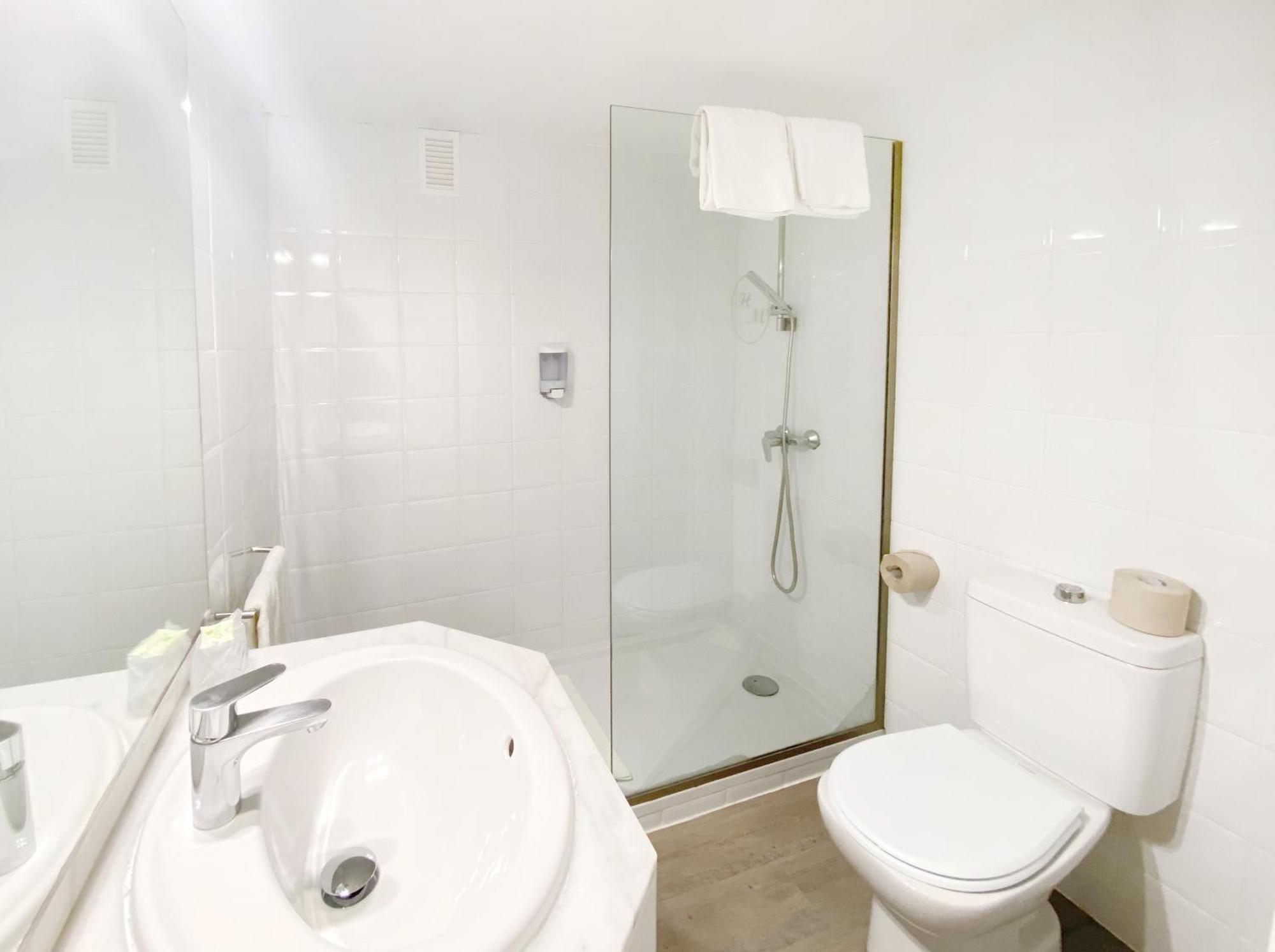 كالا مييور Apartamentos Morito Beach المظهر الخارجي الصورة